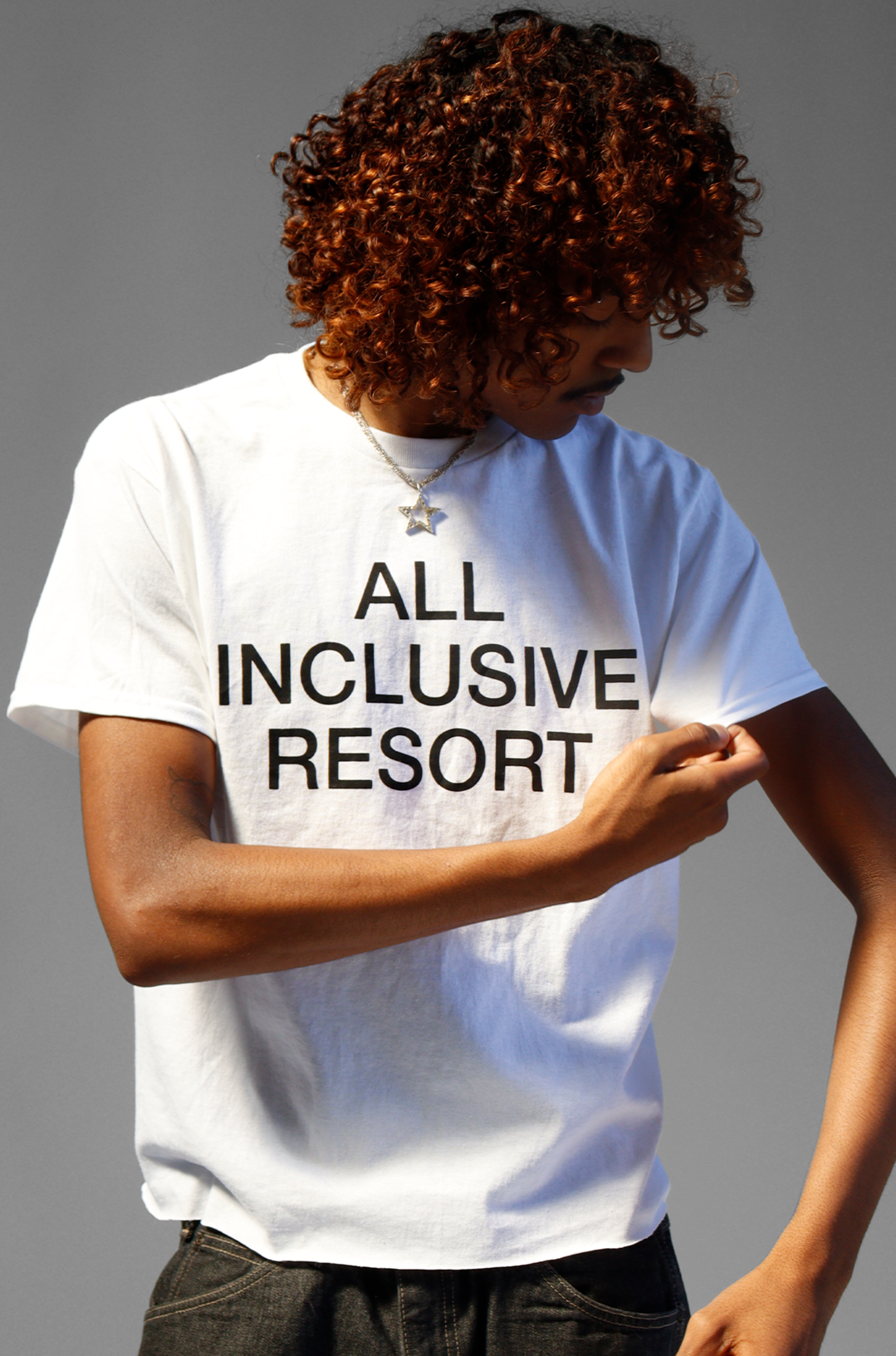 HEAVYWEIGHT TEE